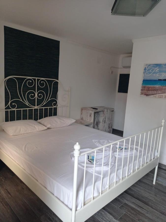 Casa Marronne Ξενοδοχείο Costinești Εξωτερικό φωτογραφία